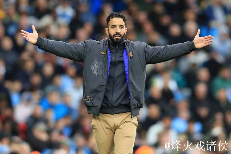 曼联再战苦主遭遇连败,主场两次0-3,阿莫林战术成谜 曼联再战苦主遭遇连败,主场两次0-3,阿莫林战术成谜