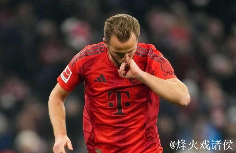 本世纪德甲戴帽榜TOP10:莱万384场16次居首,凯恩上榜 本世纪德甲戴帽榜TOP10:莱万384场16次居首,凯恩上榜